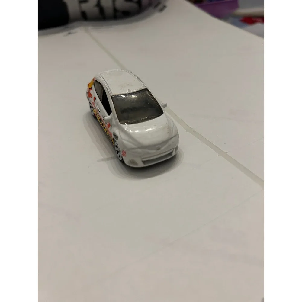 Matchbox 2008 Mazda 2 White Racing Graphics Diecast Car 1:64 Mattel M8762